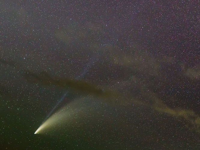 Яркая комета в Архызе'24